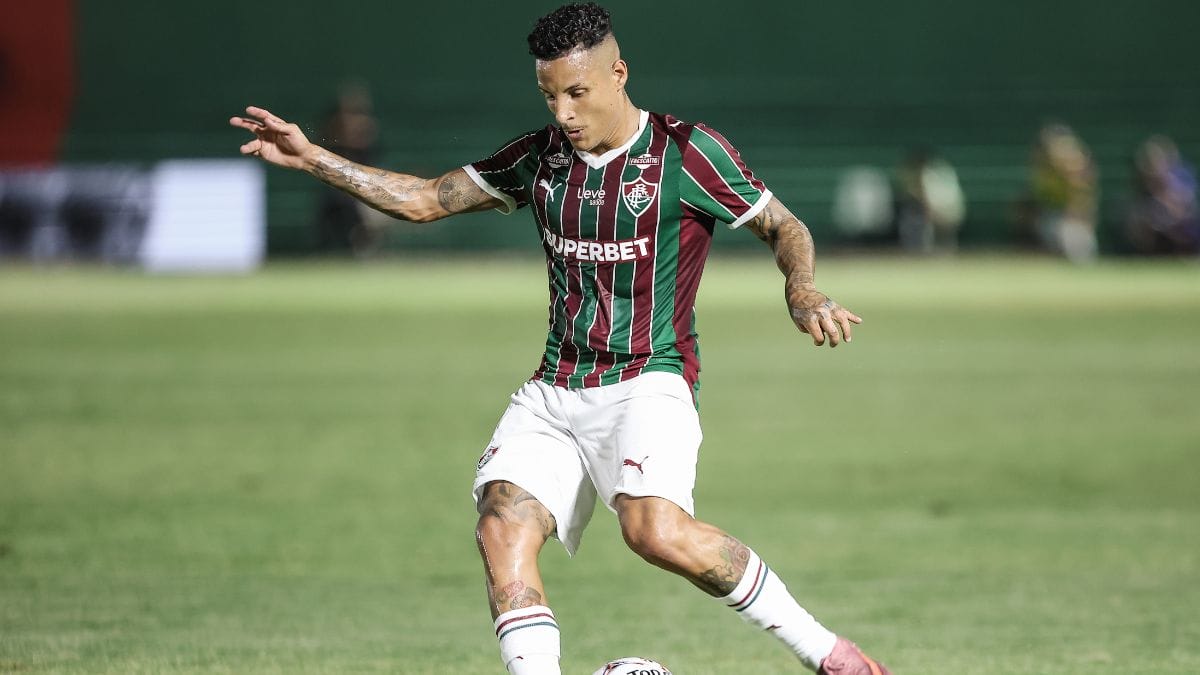 Times se enfrentam pelo Campeonato Carioca (Foto: Lucas Merçon)