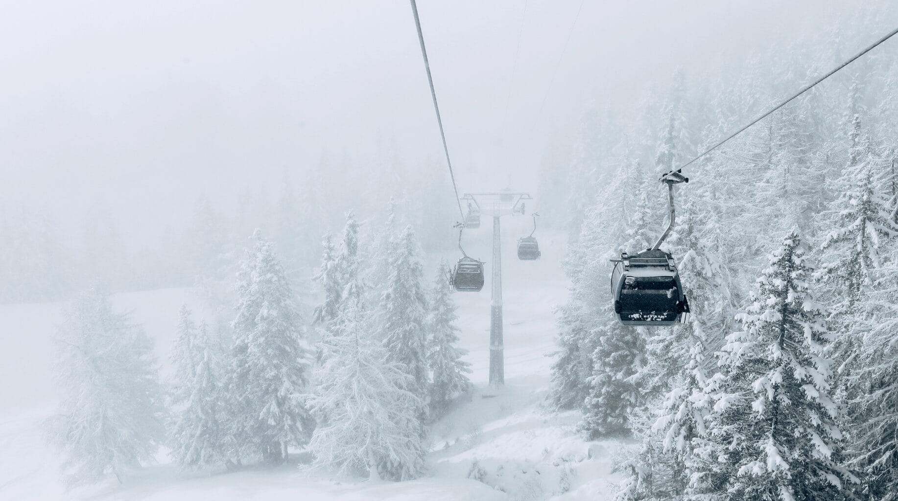 Crans-Montana esta&ccedil;&atilde;o esqui sui&ccedil;a