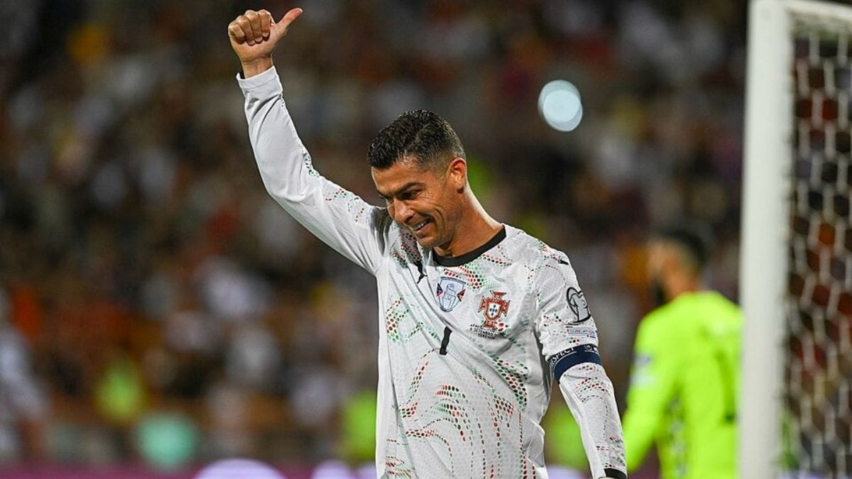 CR7 em jogo pela seleção de Portugal (Foto: Wikimedia Commons)