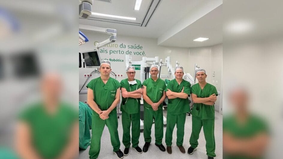 Cirurgia robótica complexa