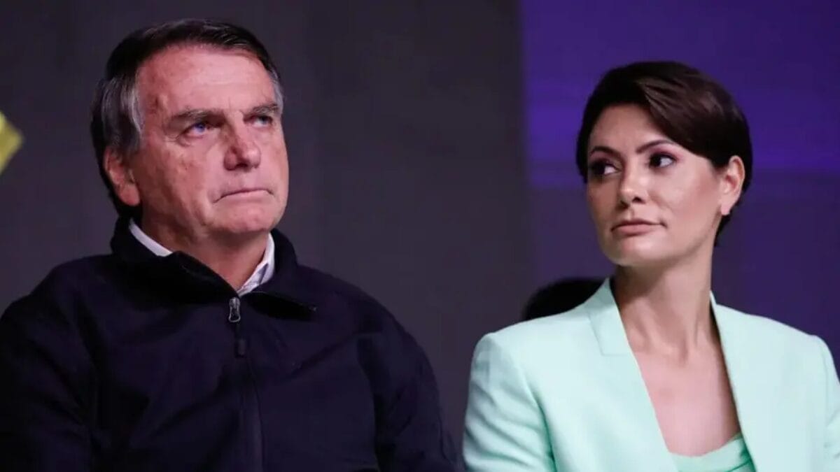 Michelle Bolsonaro e Jair Bolsonaro