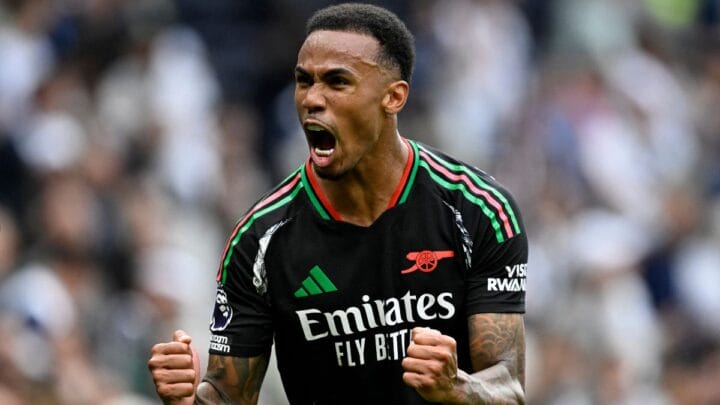 Gabriel Magalhães em ação pelo Arsenal