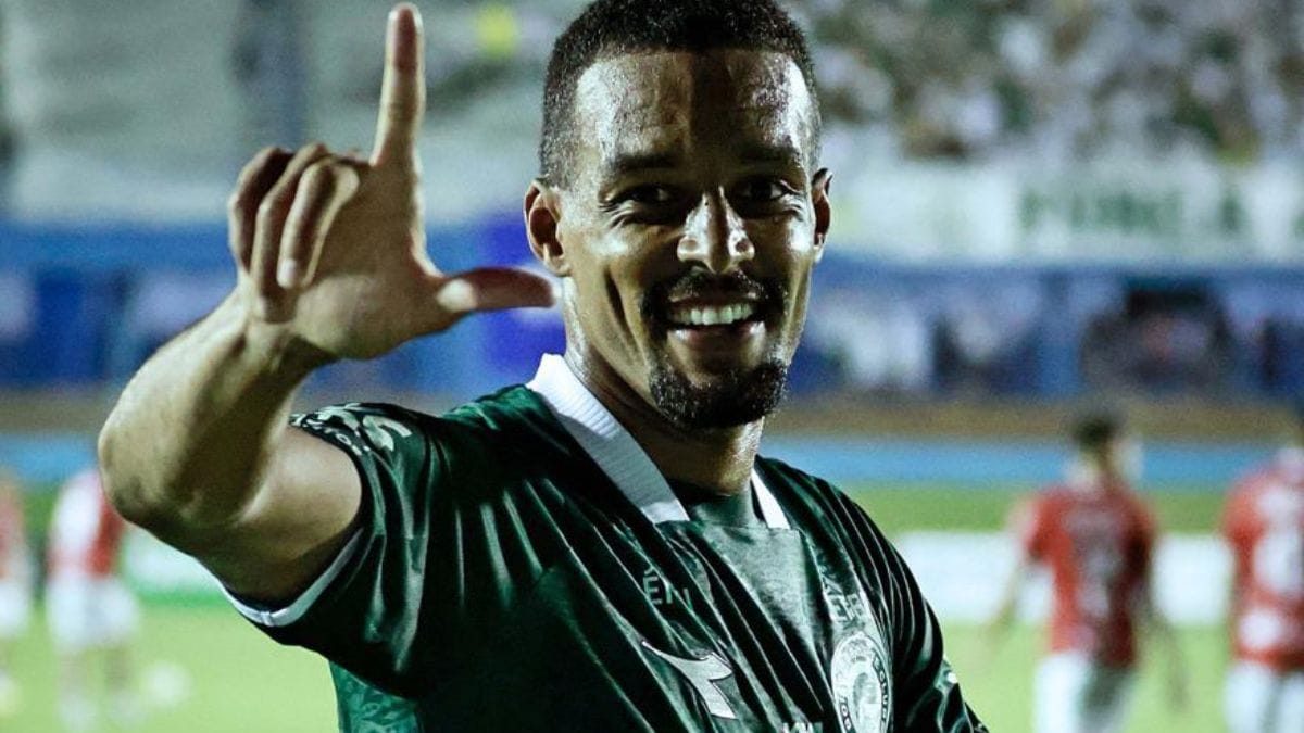 Times se enfrentam pelo Campeonato Goiano (Foto: Goiás, Divulgação)