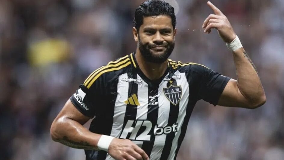 Esta deve ser a última temporada de Hulk com a camisa do Galo (Foto: Pedro Souza)