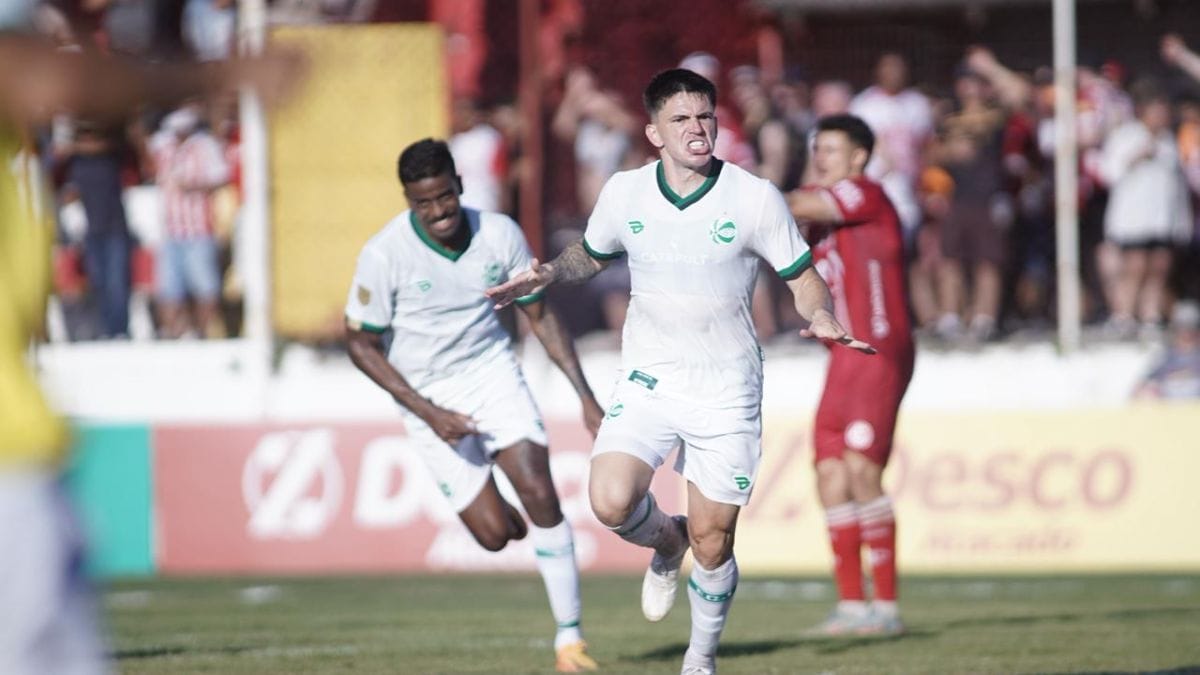 Times se enfrentam pelo Campeonato Gaúcho (Foto: Fernando Alves, Juventude)