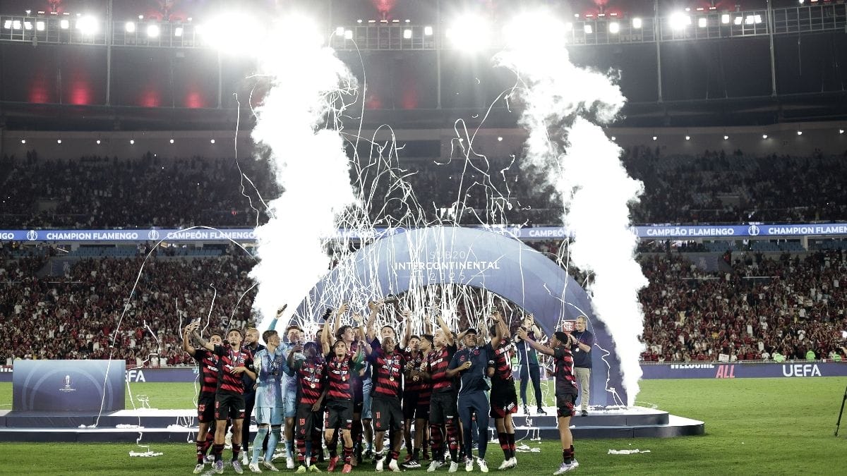 Rubro-Negro foi campeão do Intercontinental sub-20 (Foto: Gilvan de Souza)