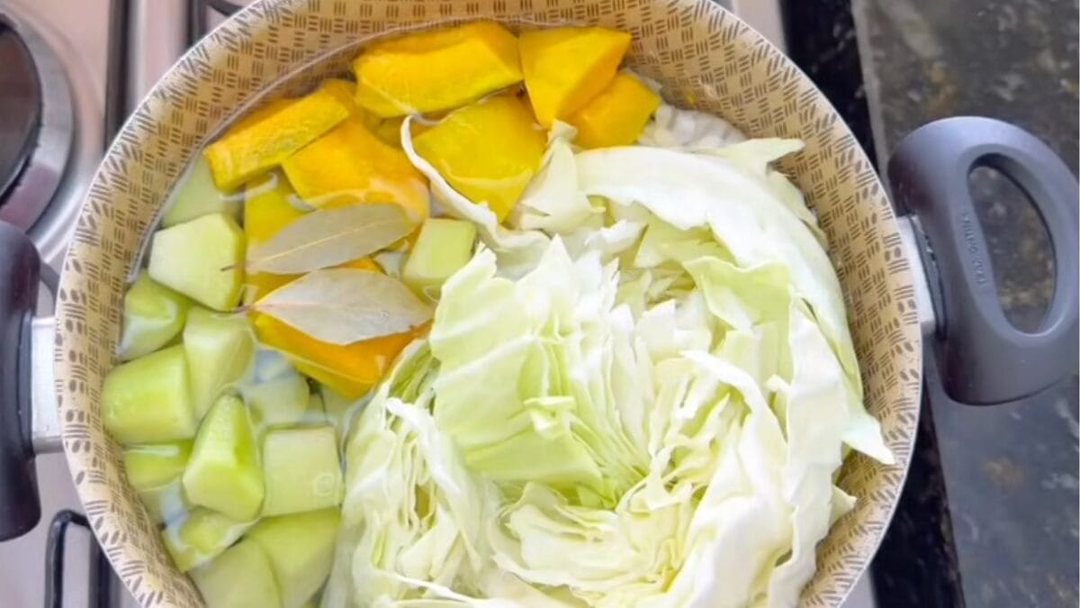 Receita completa de sopa para diab&eacute;ticos (Foto: Reprodu&ccedil;&atilde;o, Receitas Low Carb para Diab&eacute;ticos)