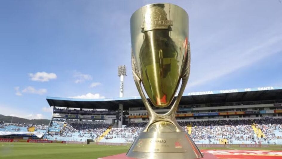 Taça do Campeonato Catarinense (Foto: Patrick Rodrigues, NSC)