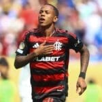 Flamengo recebe novo atacante na venda de Wallace Yan ao Red Bull Bragantino