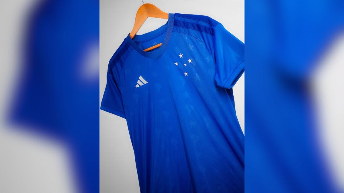 Novo uniforme mandante do Cruzeiro para a temporada 2026 (Foto: Divulgação, Adidas)