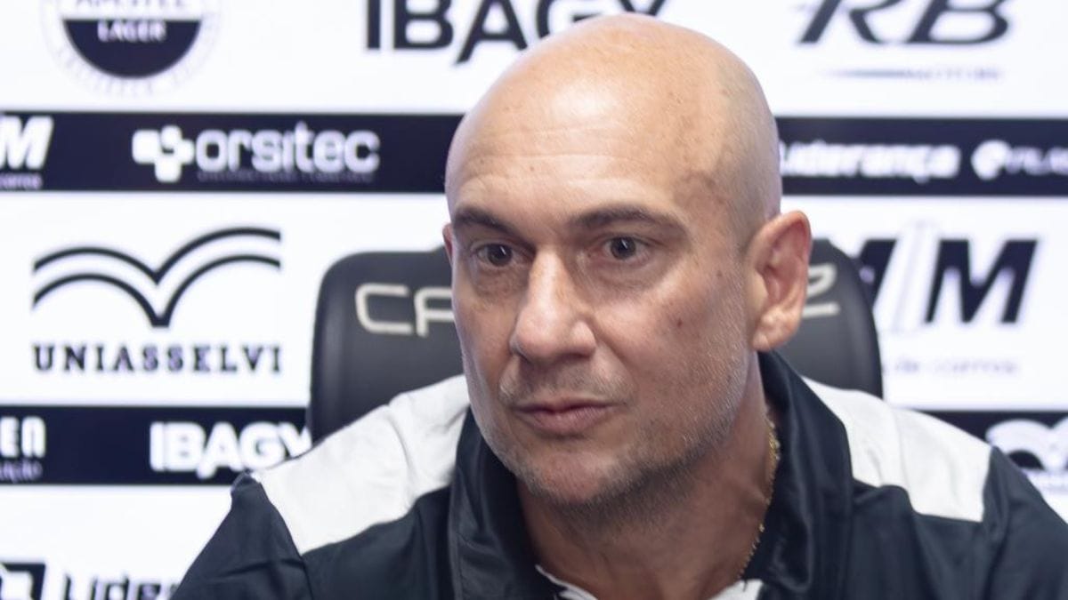 M&aacute;rcio Zanardi chega para comandar o Figueirense no "quadrangular da morte" no Catarinense 2026 (Foto: Patrick Floriani, FFC)