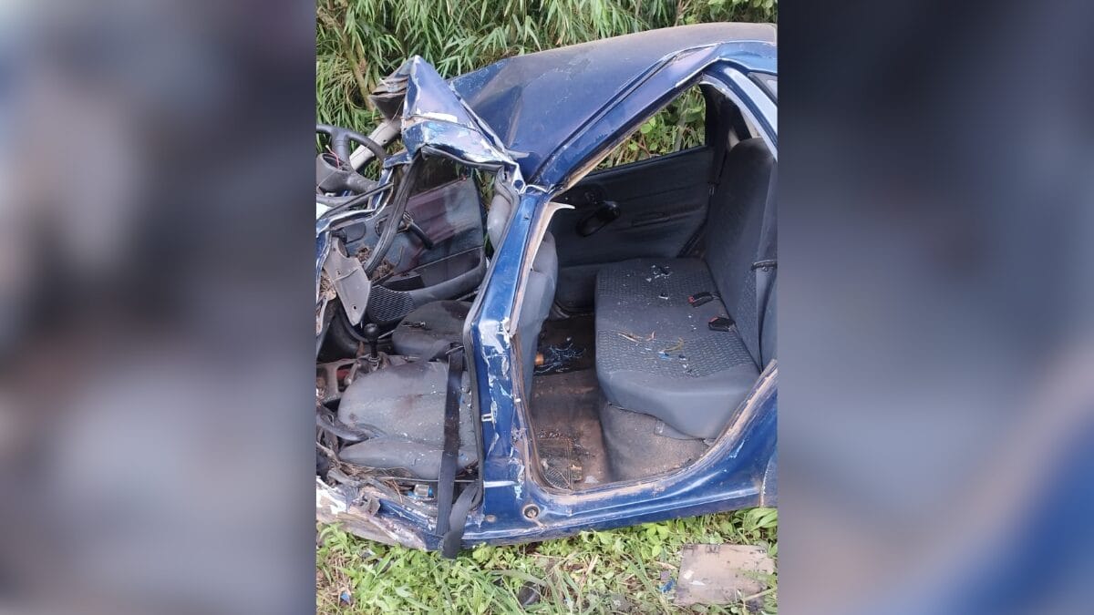 Colis&atilde;o na SC-154 envolve seis ocupantes, mata crian&ccedil;a e mobiliza resgate a&eacute;reo em Passos Maia