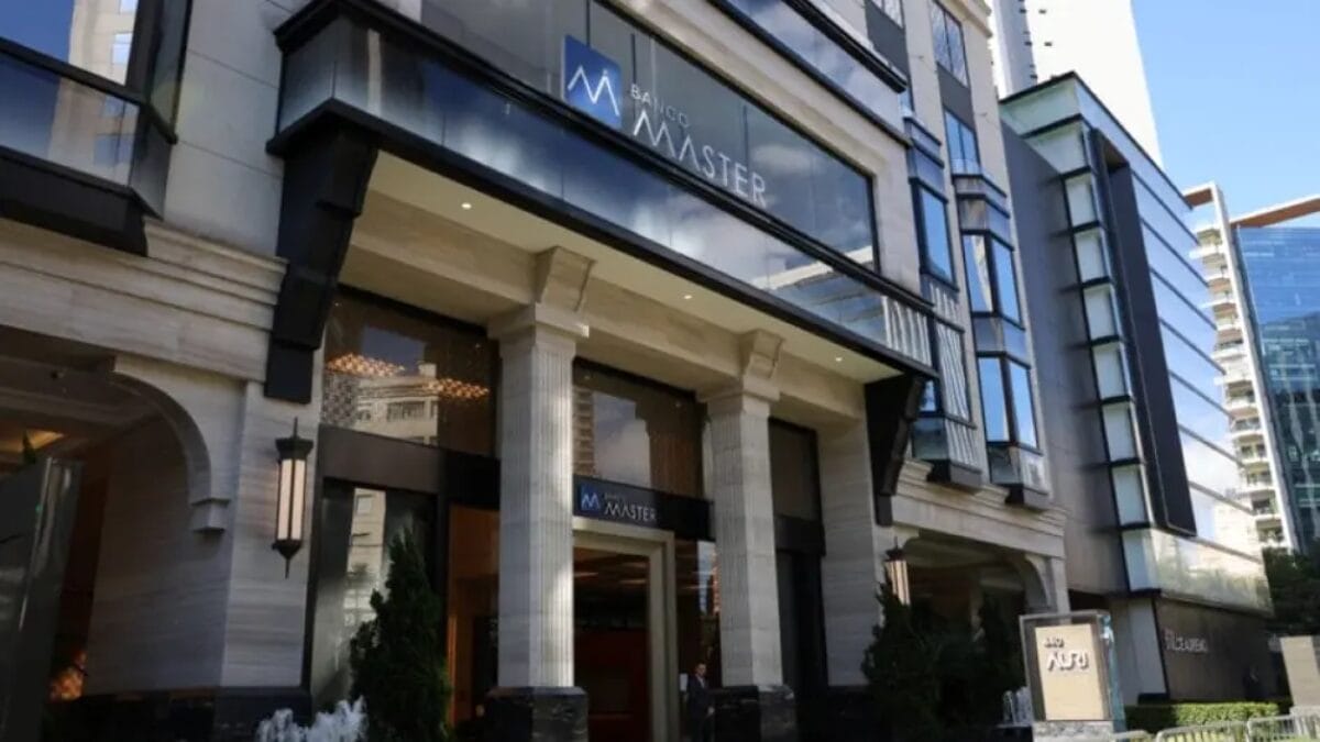 Orientações são destinadas aos aposentados e pensionistas e investidores prejudicados por empréstimos e investimentos no Banco Master (Foto: Roveda Rosa, Agência Brasil)