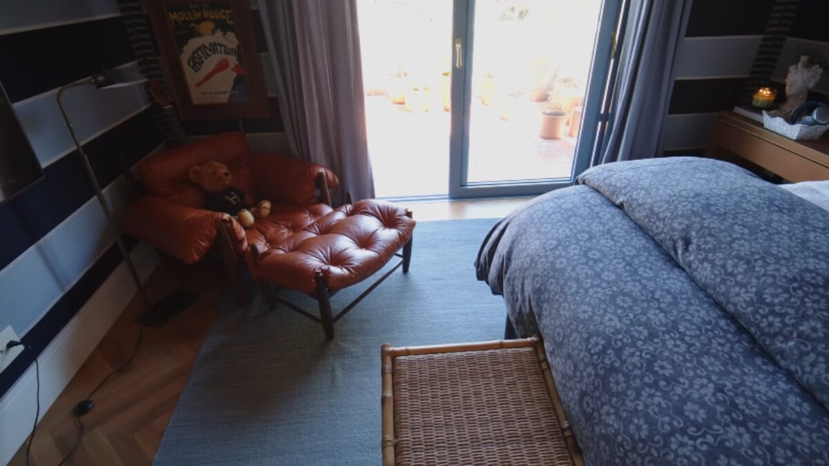 A Casa de Chay Suede e Laura Neiva