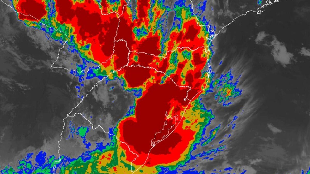 SC Cyclone Threat: Flood and Landslide Risk This Weekend