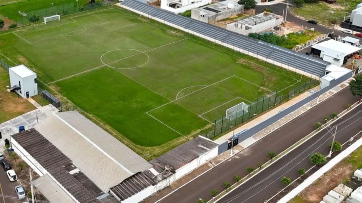 Est&aacute;dio Municipal Galileu de Andrade Lopes, sede do grupo 14 da Copinha