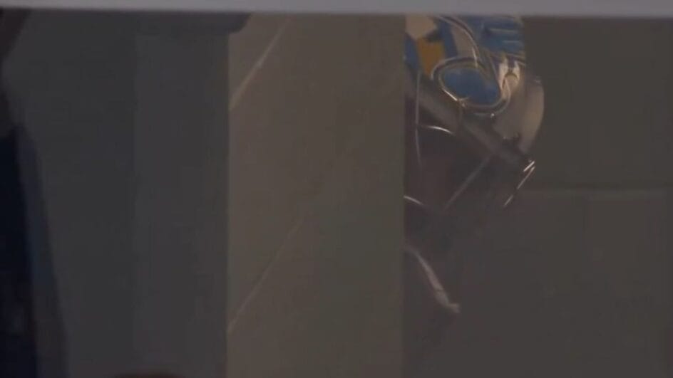 Goleiro sumiu na hora da substituição