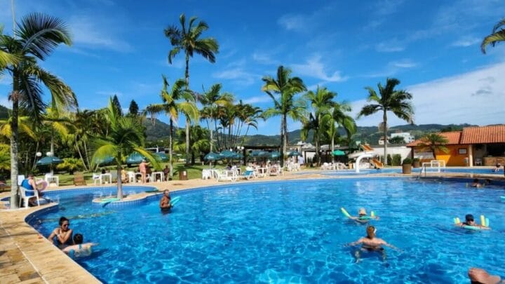 Gravatal é a "Disney dos Idosos"