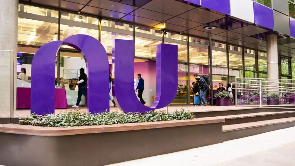 Solicitação havia sido submetida ao órgão regulador americano no dia 30 de setembro de 2025 (Foto: Nubank, Reprodução)
