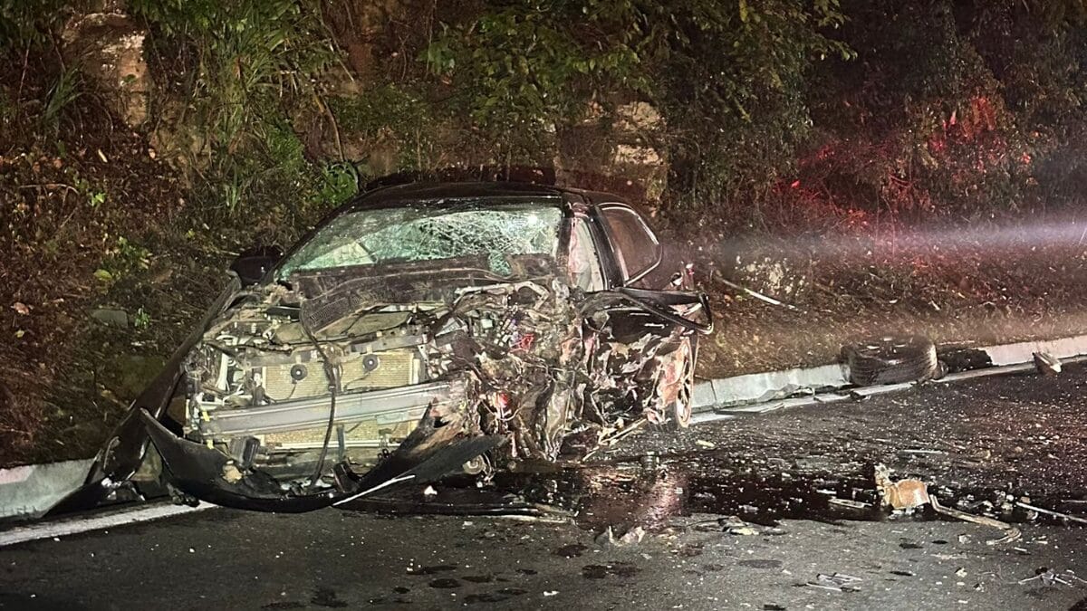 colis&atilde;o frontal na BR-158