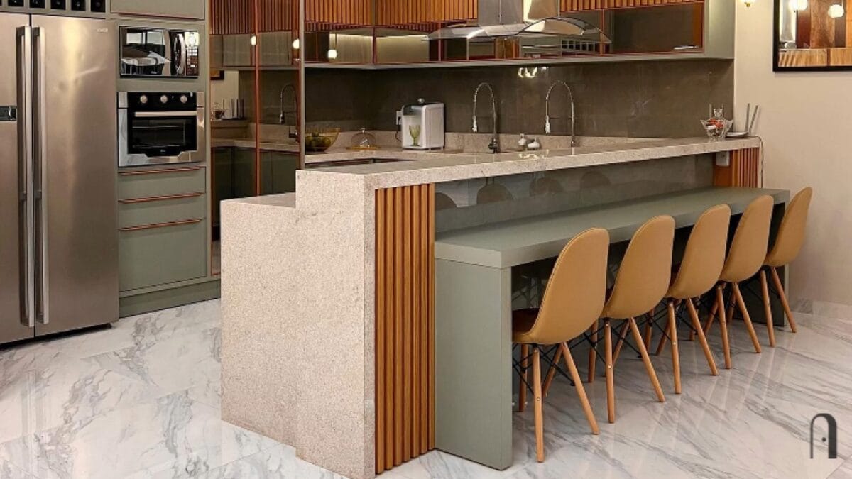 Adeus à ilha: a nova forma de organizar a cozinha que ganha espaço em projetos atuais