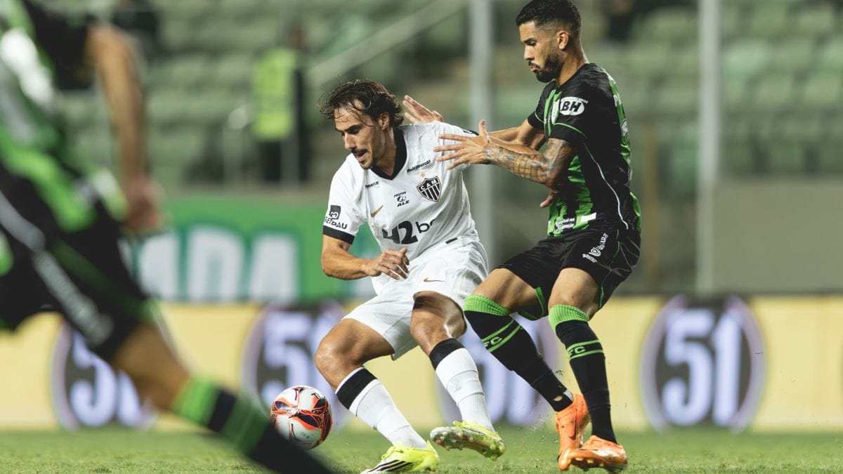 Times se enfrentam pelo Campeonato Mineiro (Foto: Pedro Souza)
