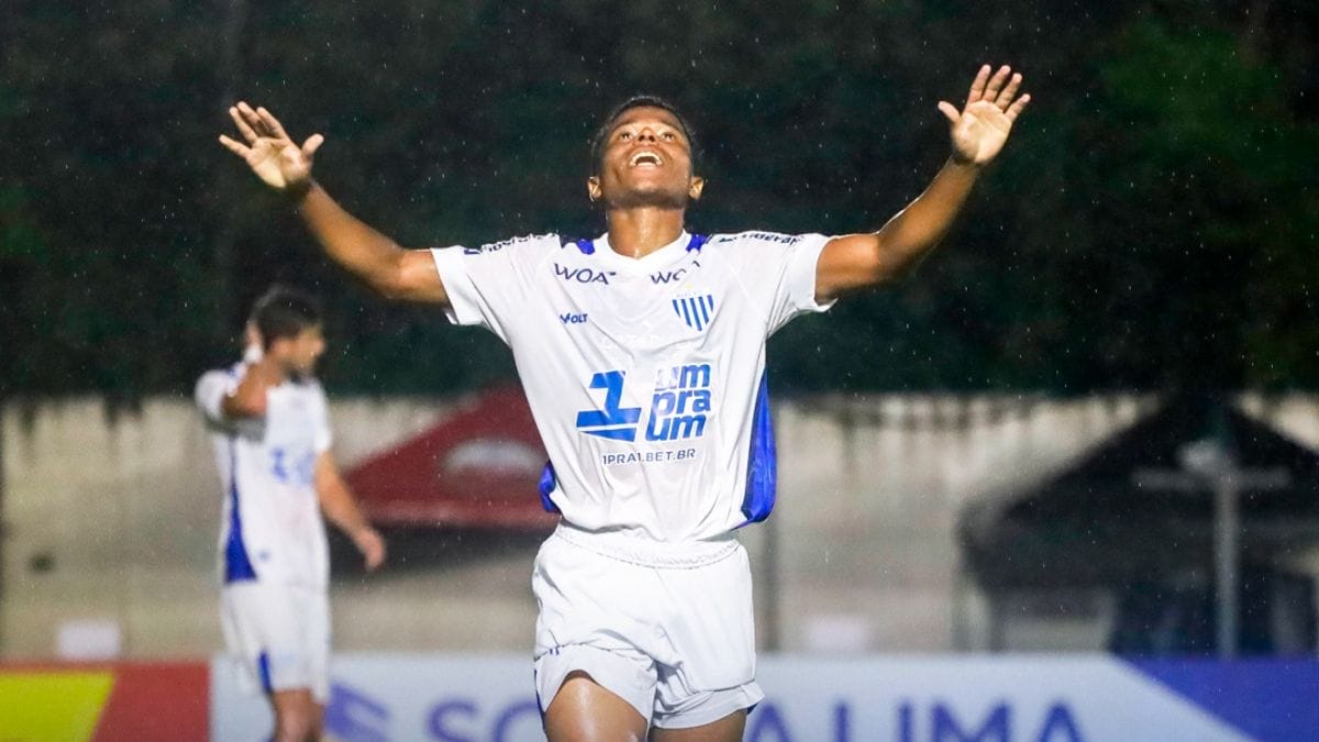 Partida de ida foi disputada em Rio do Sul (Foto: Leandro Boeira, Avaí F.C.)