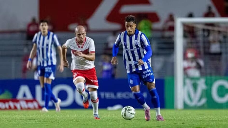 Times se enfrentam pelo Campeonato Alagoano (Foto: Allan Max, ASCOM CSA)