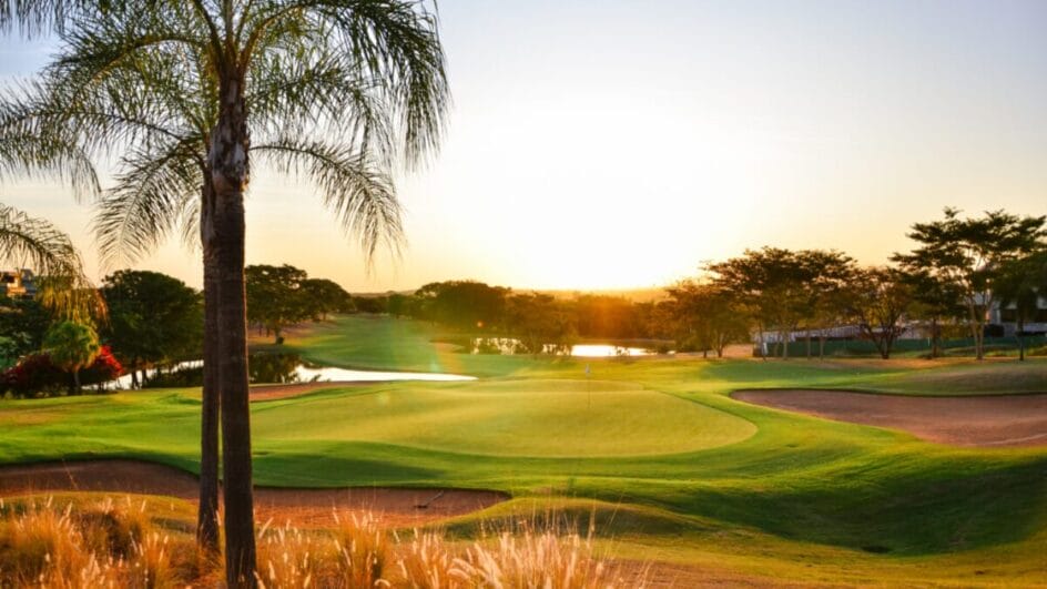 Cidade do interior tem campo de golfe com 18 buracos e tamanho de 98 campos de futebol