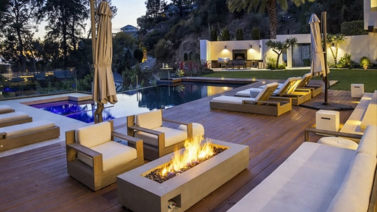 Como &eacute; a casa de Bady Bunny em Hollywood, na Calif&oacute;rnia