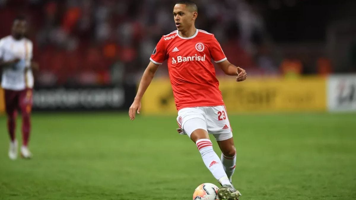 Marcos Guilherme jogou com Eduado Coudet no comando do Inter (Foto: Ricardo Duarte, Internacional)