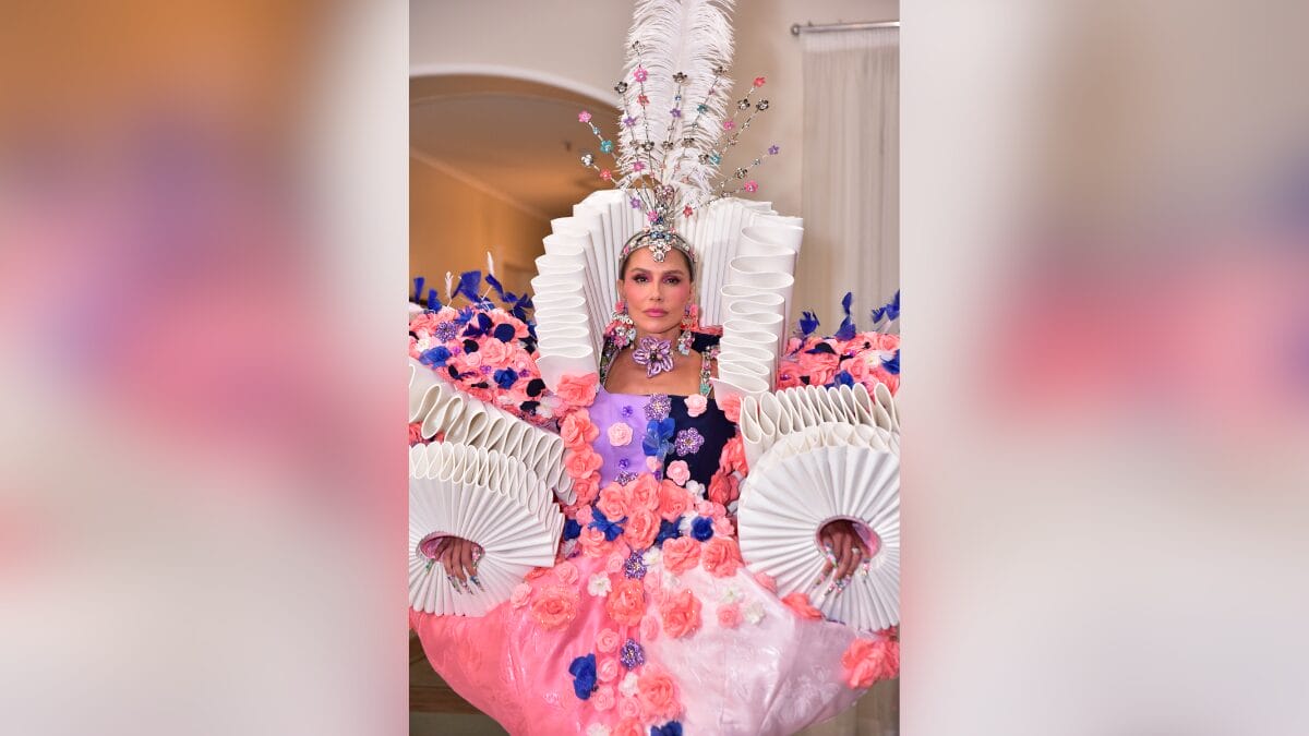 Deborah Secco Baile da Vogue