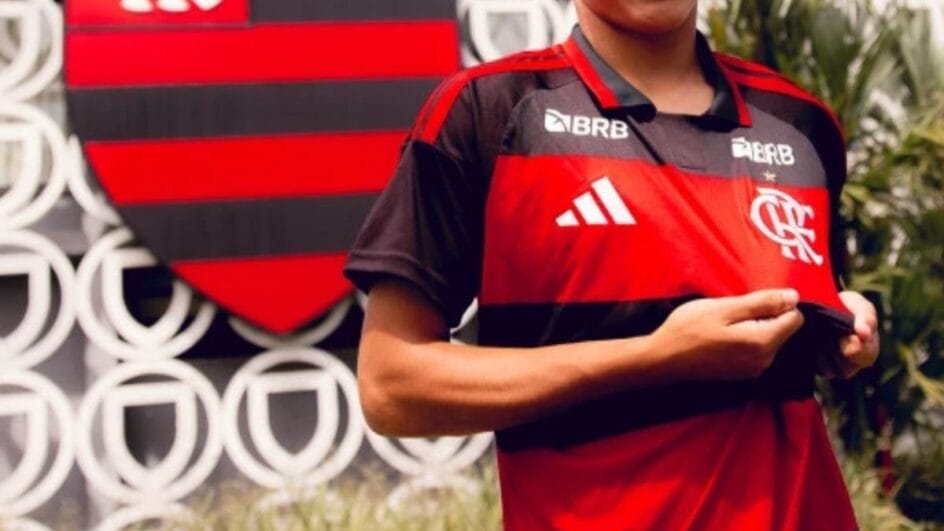Jogador foi anunciado na quinta-feira (Foto: Flamengo, Divulgação)