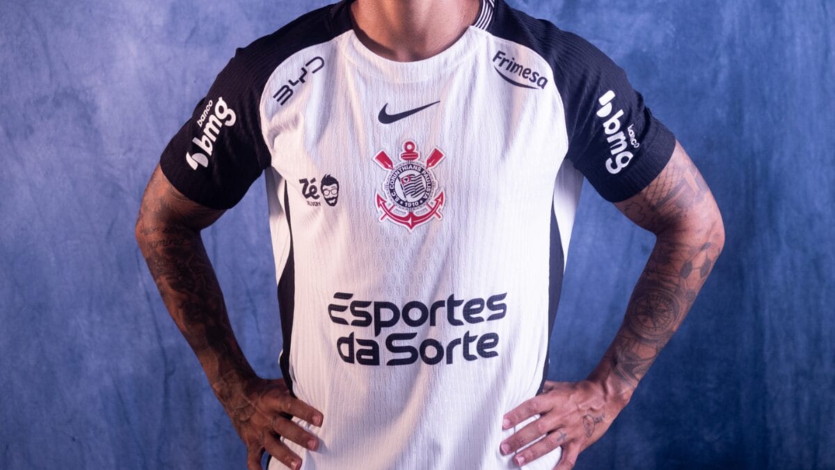 Jogador fechou com o Corinthians até o fim de 2026 (Foto: Rodrigo Coca, Corinthians)