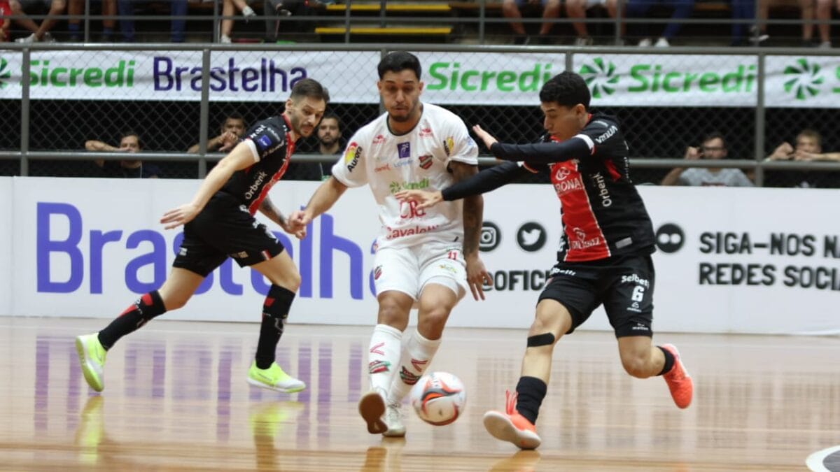 Atlântico 1 x 3 Joinville pela Super Copa Brasil de Futsal - Imagem: Edson Castro/CBFS