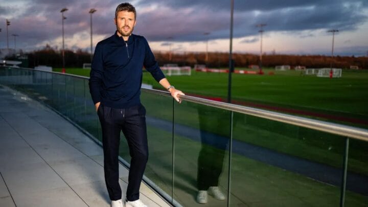 Carrick assumiu o United nesta temporada (Foto: Manchester United, Divulgação)