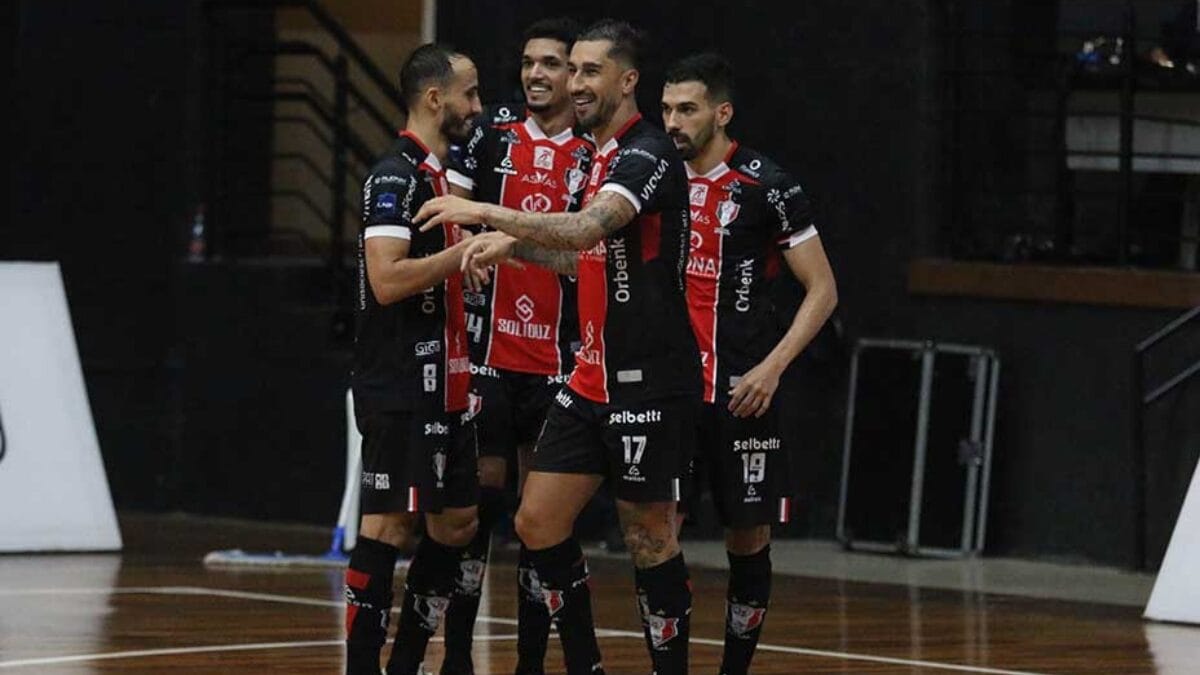 JEC goleia a Chapecoense na Supercopa do Brasil de Futsal - NSC Total