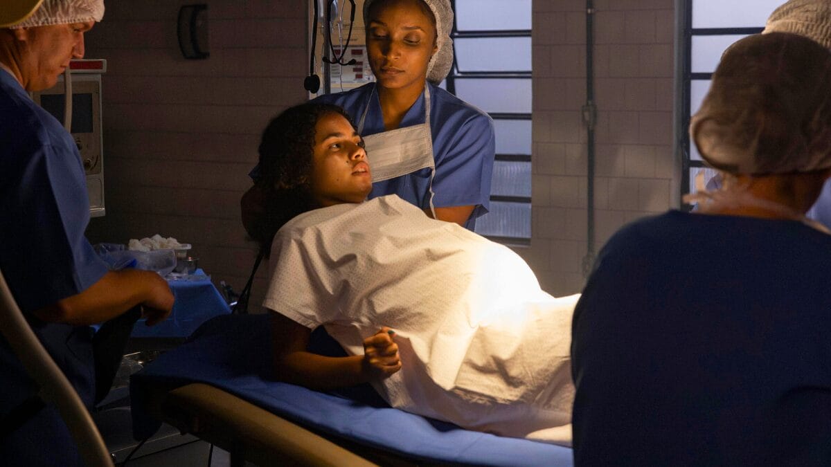 Jo&eacute;lly entra em trabaho de parto em Tr&ecirc;s Gra&ccedil;as