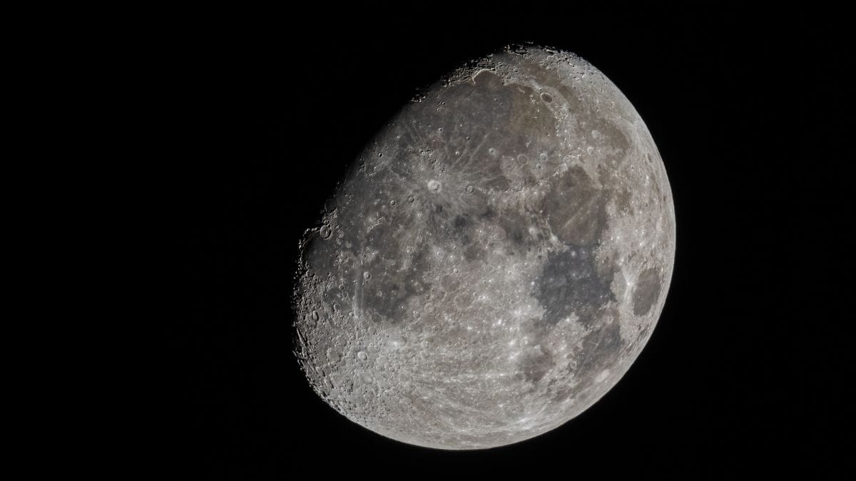 Algoritmo de IA pode ter localizado o equipamento que fez a primeira foto da superfície da Lua (Foto: banco de imagens)
