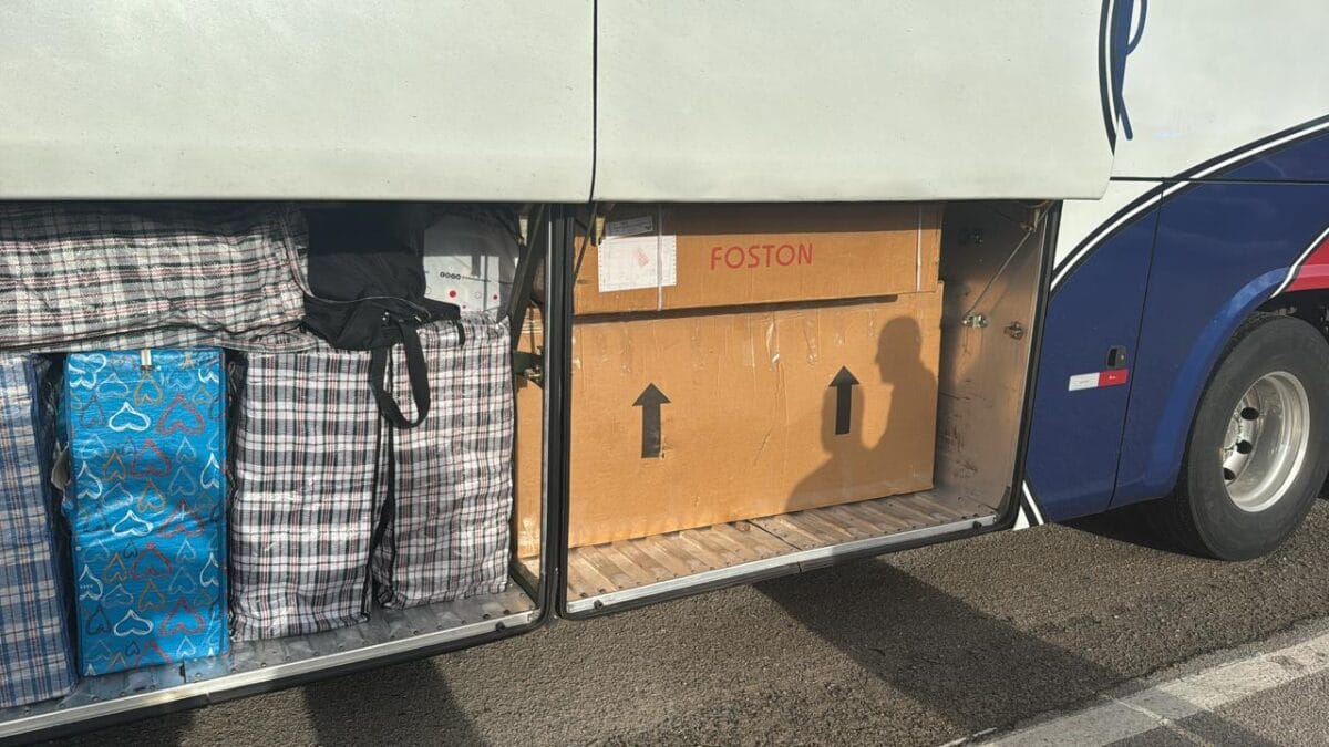 RF apreende quase meio milh&atilde;o de reais em produtos contrabandeados em SC