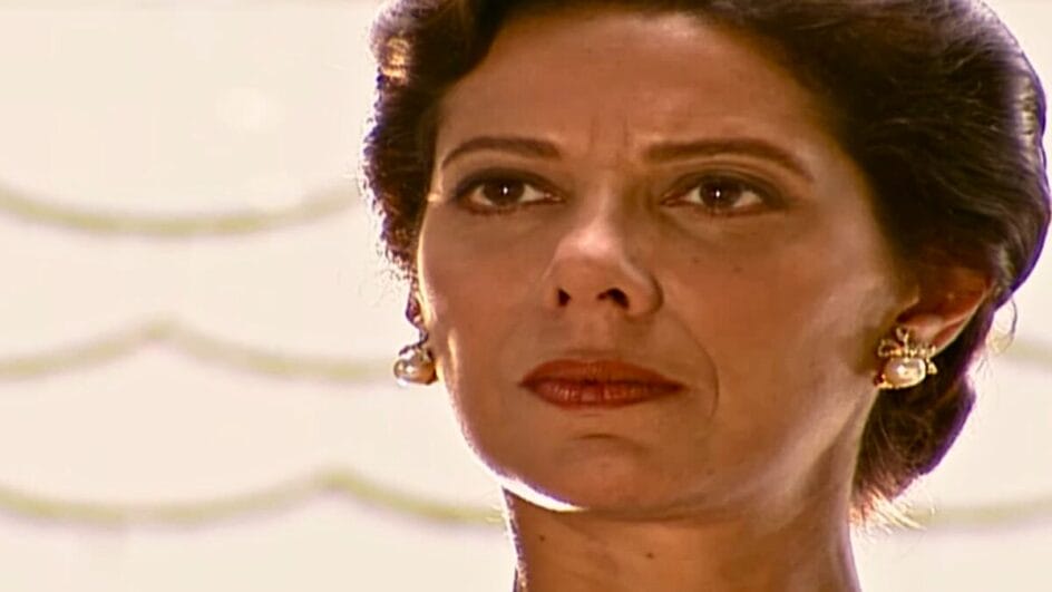 Resumo Terra Nostra (2402) Marco Ântonio questiona a mudança de comportamento de Janete