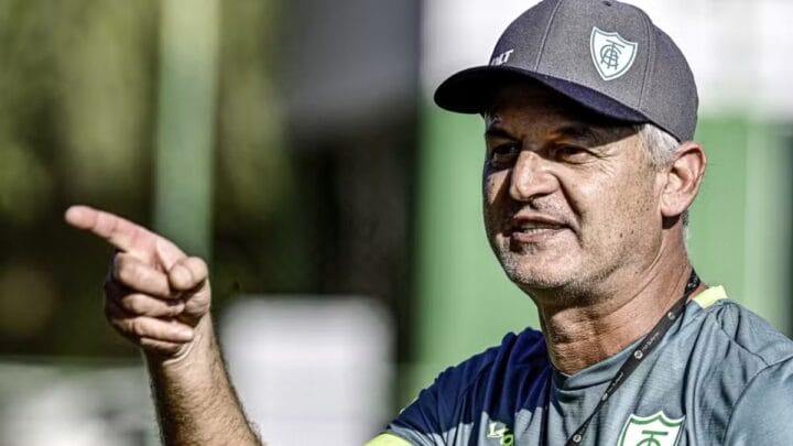 Último trabalho de Lisca foi no América-MG (Foto: Mourão Panda, América)