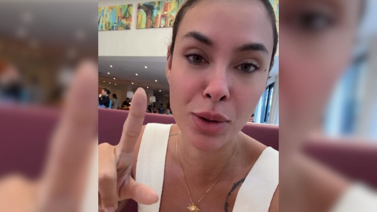 Sarah Andrade em postagem nas redes sociais