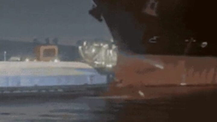 Vídeo mostra tripulantes pulando no mar instantes antes do impacto com navio no Porto de Santos