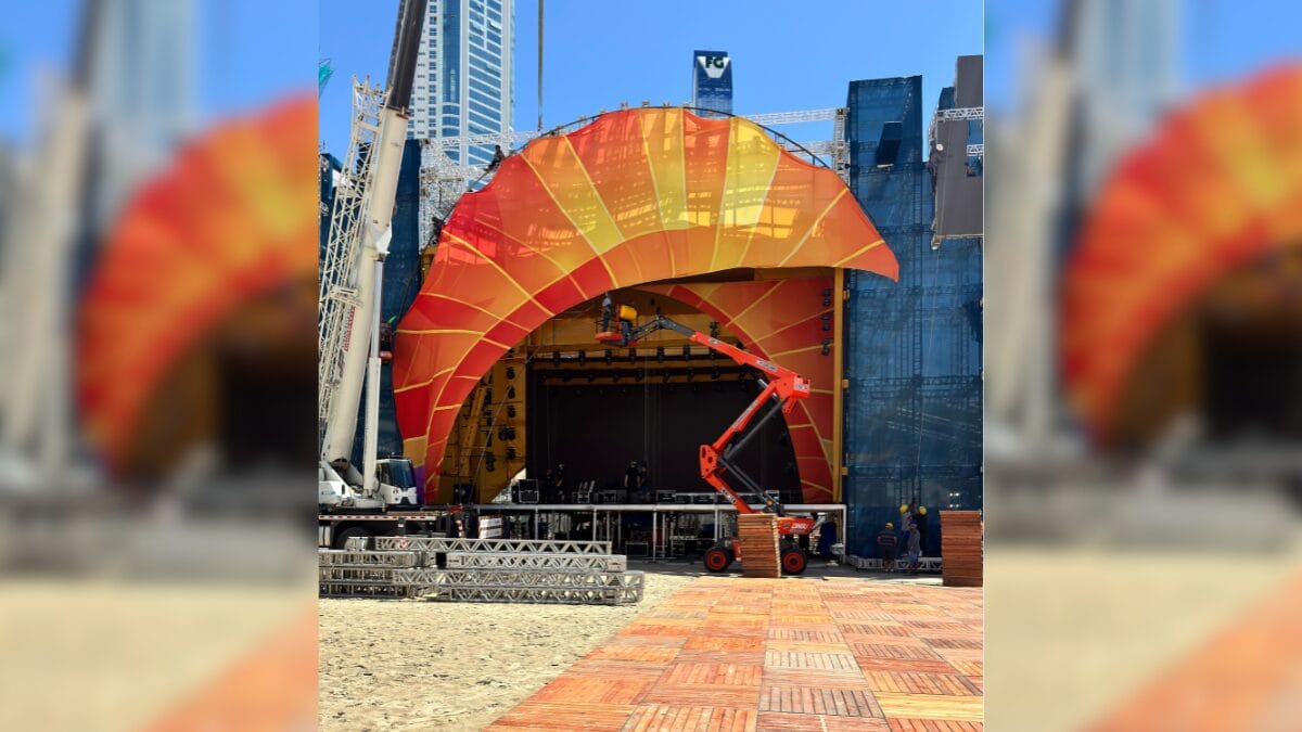 Estrutura do show da Ana Castela em Balne&aacute;rio Cambori&uacute;