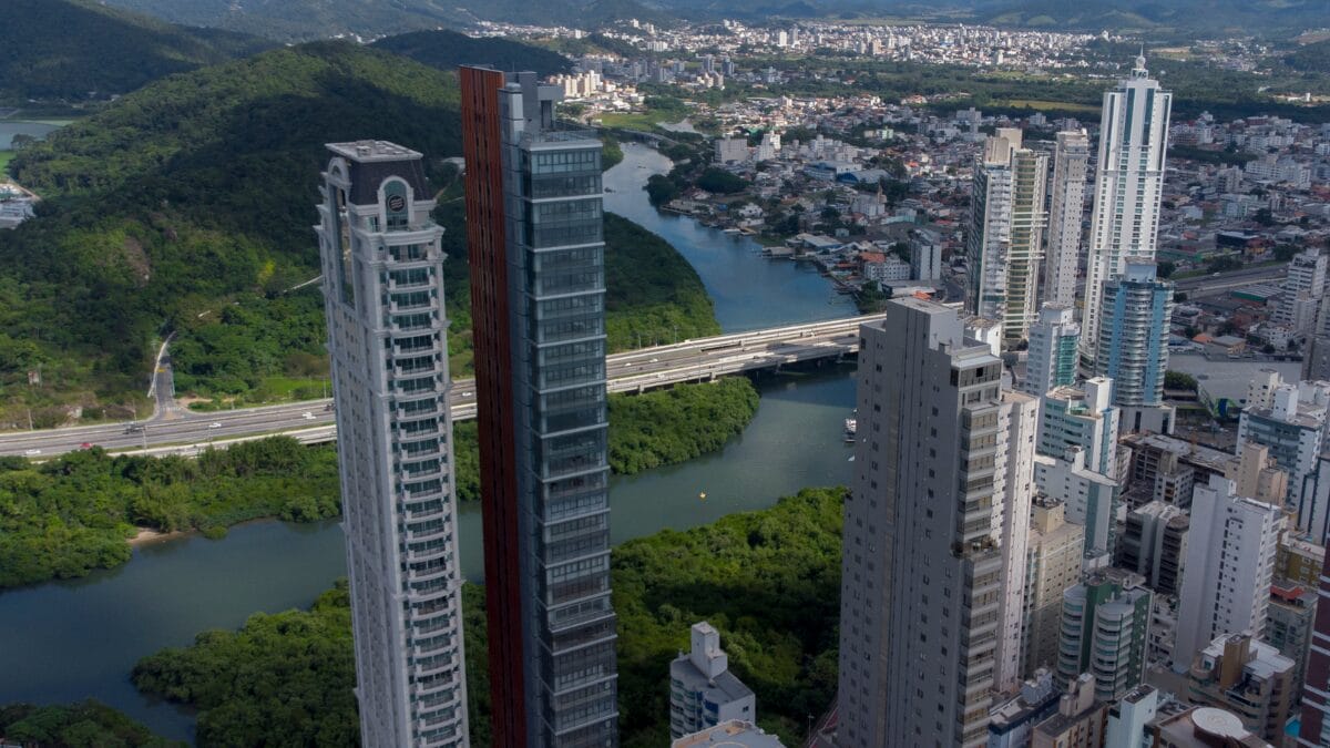 Repactuação do contrato de concessão da BR-101.