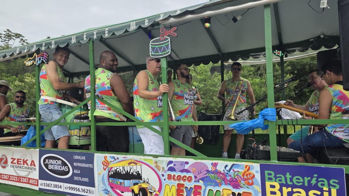 Ap&oacute;s cinco dias de festa, Balne&aacute;rio Cambori&uacute; celebra o maior Carnaval da hist&oacute;ria