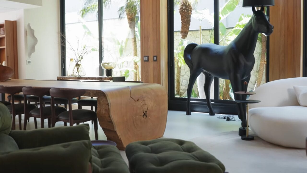 Casa cantora sertaneja Ana Castela