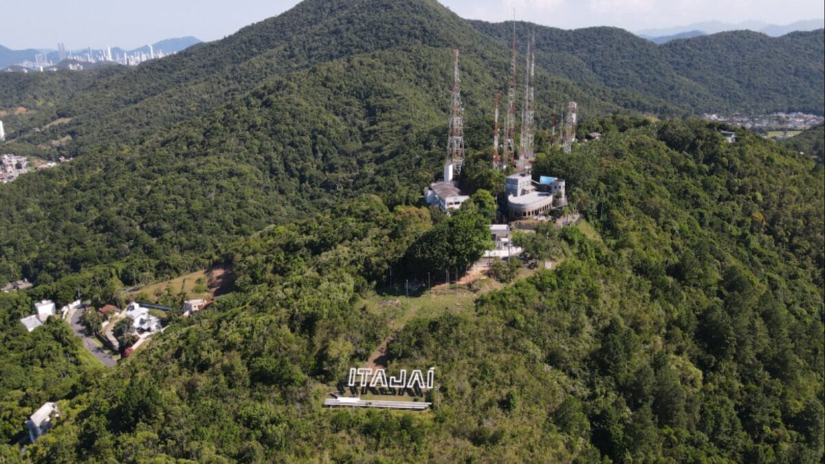 Itaja&iacute; est&aacute; entre as dez cidades do Brasil que mais arrecadaram impostos em 2024