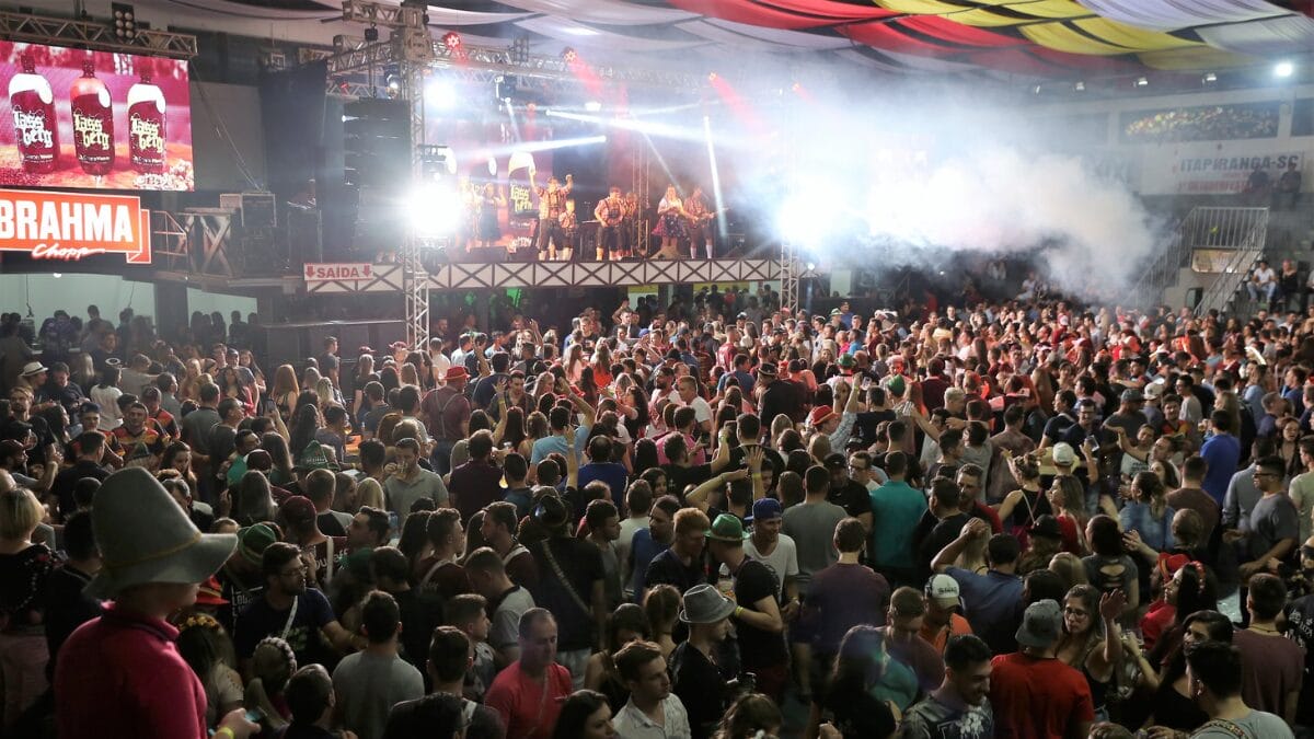 Festa da Oktoberfest em Itapiranga